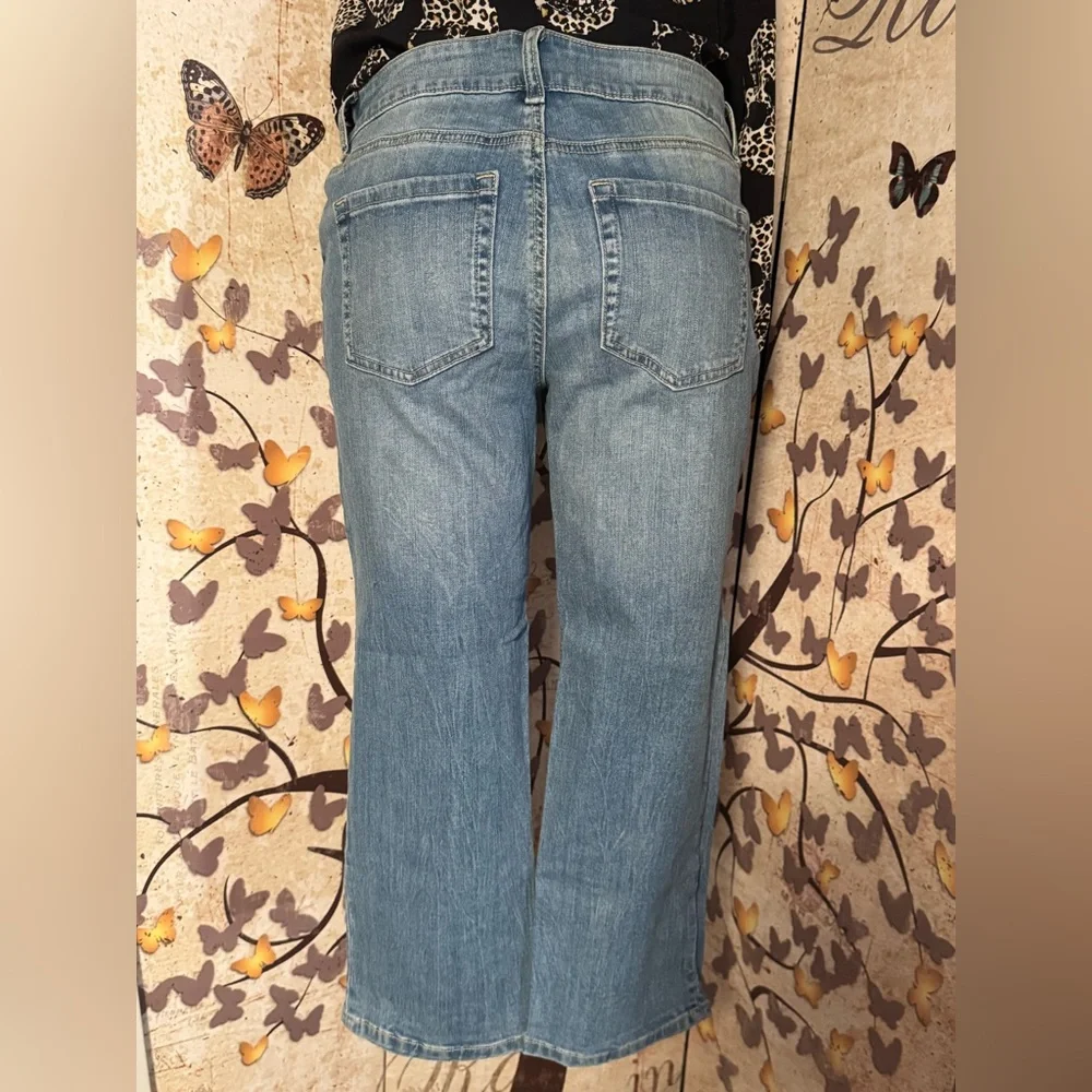 Maurices Cropped Boyfriend Jeans in Vintage Wash - Picture 5 of 9